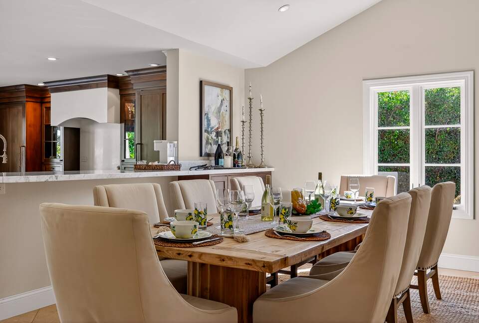 Designer Napa Retreat Overlooking Mt. George - Napa, California