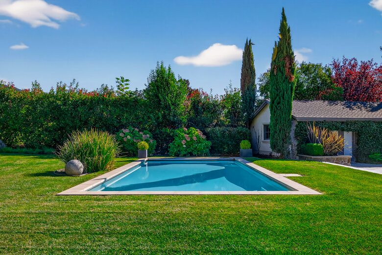 Designer Napa Retreat Overlooking Mt. George - Napa, California