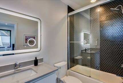 Savannah River Modern with Resort-Style Amenities - Evans, Georgia