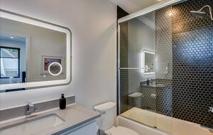 Savannah River Modern with Resort-Style Amenities - Evans, Georgia