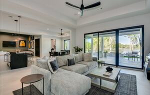 Savannah River Modern with Resort-Style Amenities - Evans, Georgia