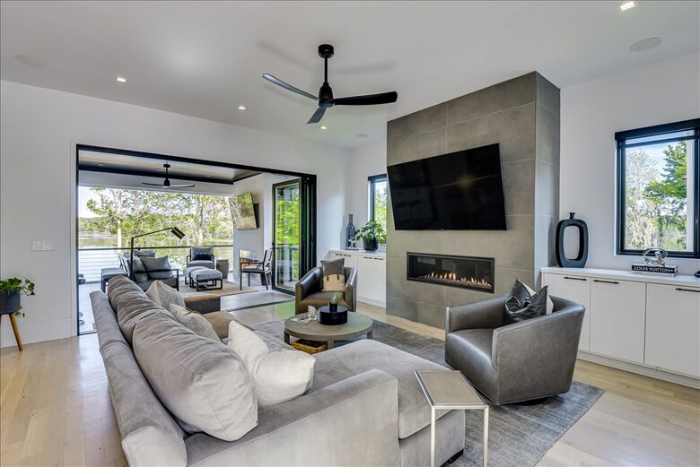 Savannah River Modern with Resort-Style Amenities - Evans, Georgia