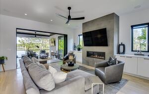 Savannah River Modern with Resort-Style Amenities - Evans, Georgia