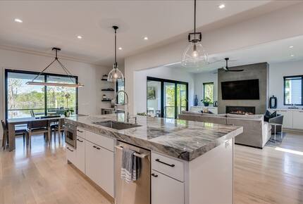 Savannah River Modern with Resort-Style Amenities - Evans, Georgia