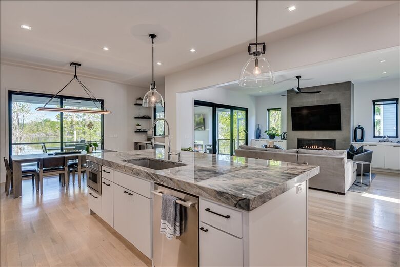 Savannah River Modern with Resort-Style Amenities - Evans, Georgia