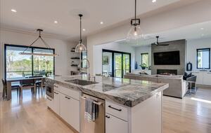 Savannah River Modern with Resort-Style Amenities - Evans, Georgia