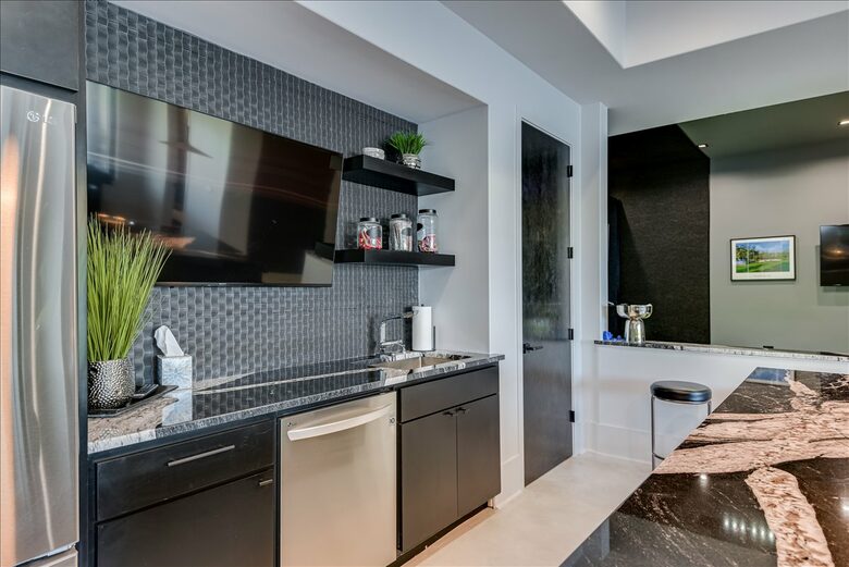 Savannah River Modern with Resort-Style Amenities - Evans, Georgia