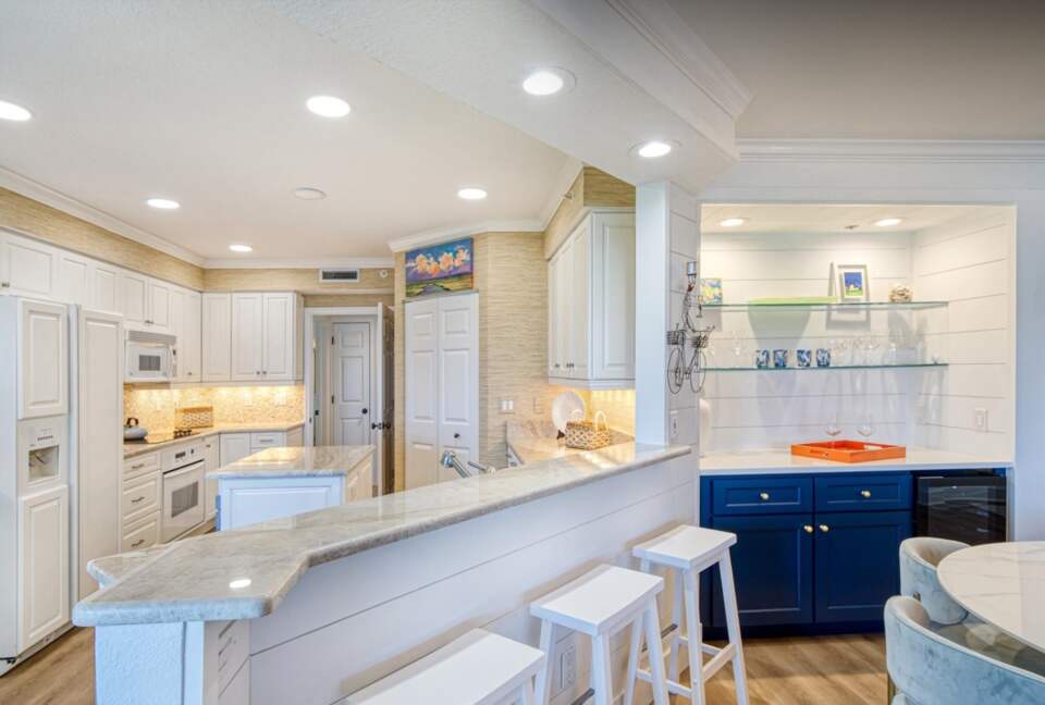 Elegant Sea Oaks Retreat in Vero Beach - Vero Beach, Florida