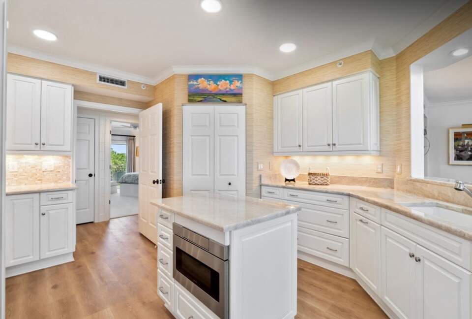 Elegant Sea Oaks Retreat in Vero Beach - Vero Beach, Florida