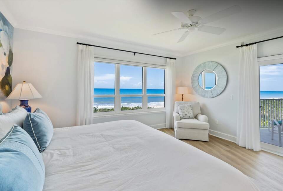 Elegant Sea Oaks Retreat in Vero Beach - Vero Beach, Florida