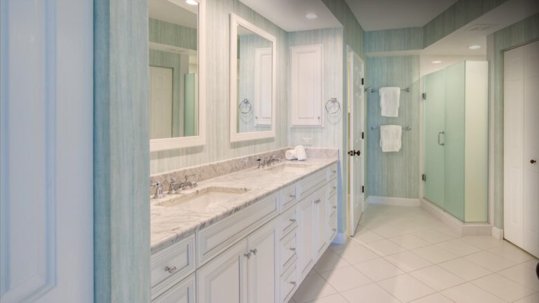 Elegant Sea Oaks Retreat in Vero Beach - Vero Beach, Florida