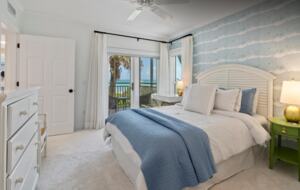 Elegant Sea Oaks Retreat in Vero Beach - Vero Beach, Florida