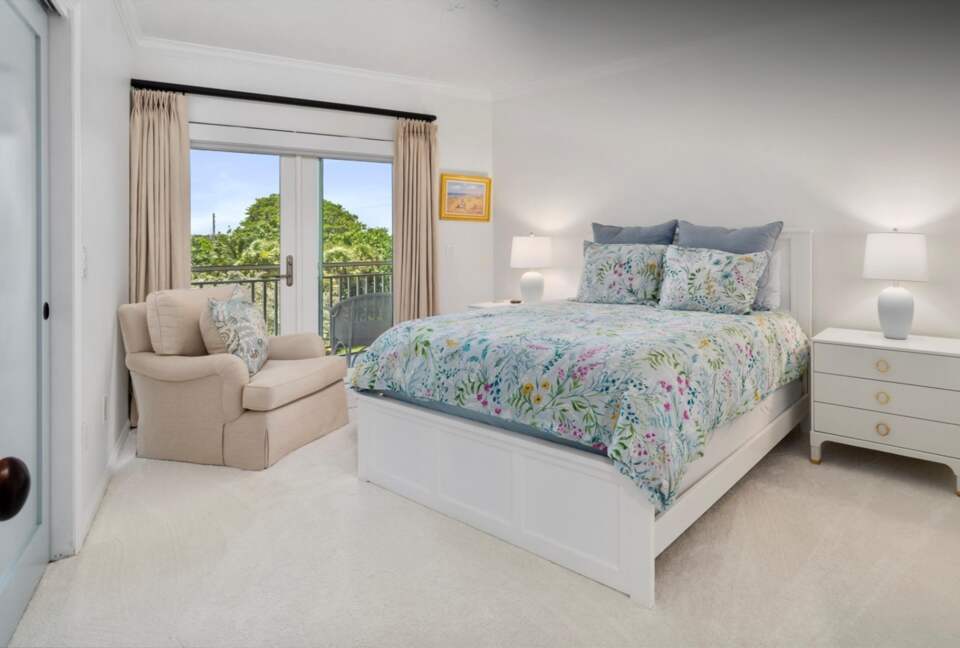 Elegant Sea Oaks Retreat in Vero Beach - Vero Beach, Florida