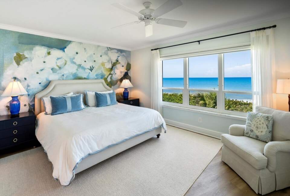 Elegant Sea Oaks Retreat in Vero Beach - Vero Beach, Florida