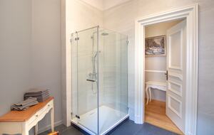 Refined Modern Residence - Lodz, Poland