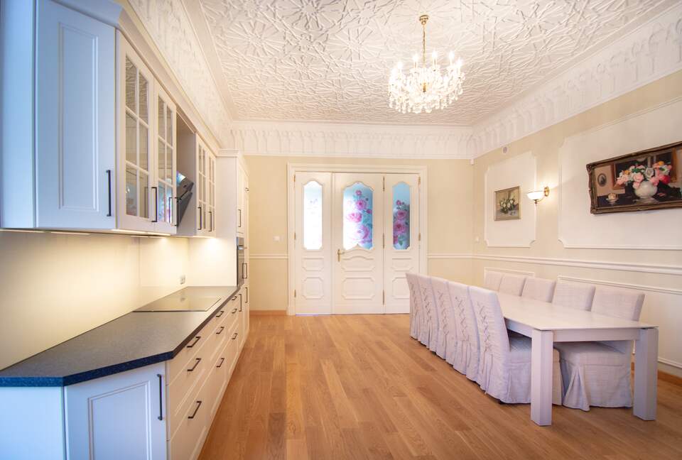 Refined Modern Residence - Lodz, Poland