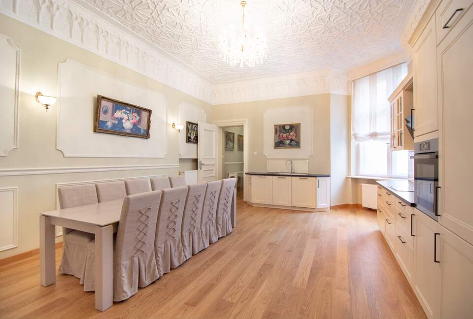 Refined Modern Residence - Lodz, Poland