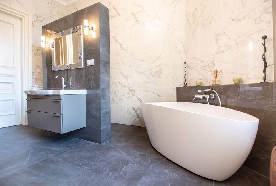 Refined Modern Residence - Lodz, Poland