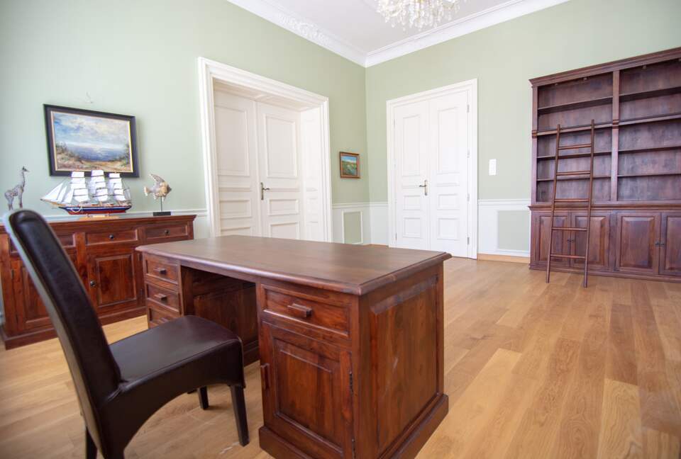 Refined Modern Residence - Lodz, Poland