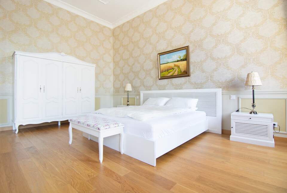 Refined Modern Residence - Lodz, Poland