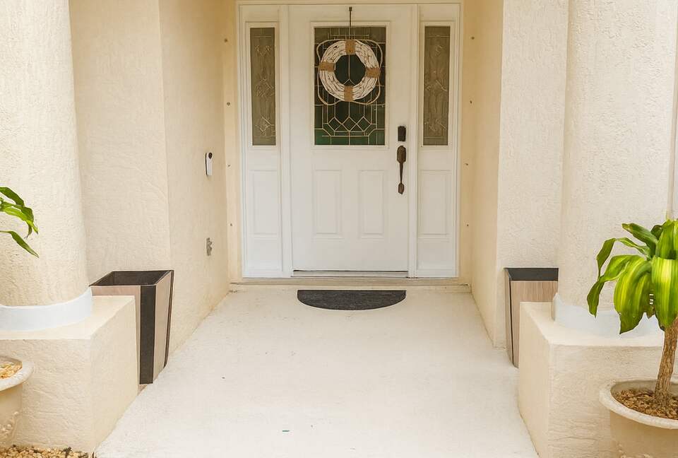 Villa Solora Modern Spanish-Inspired Retreat on Florida’s Intracoastal Waterway - Port Charlotte, Florida