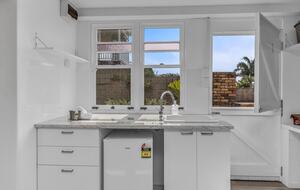 Kingscliff Hill Retreat with Sweeping Ocean Views - Kingscliff, Australia