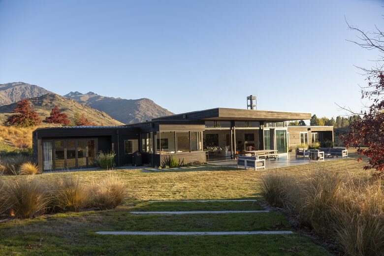Luxury Alpine Retreat in Queenstown | Bloxham House - Queenstown, New Zealand