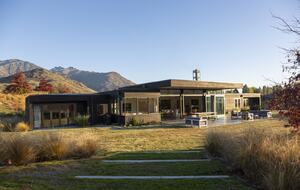 Luxury Alpine Retreat in Queenstown | Bloxham House - Queenstown, New Zealand