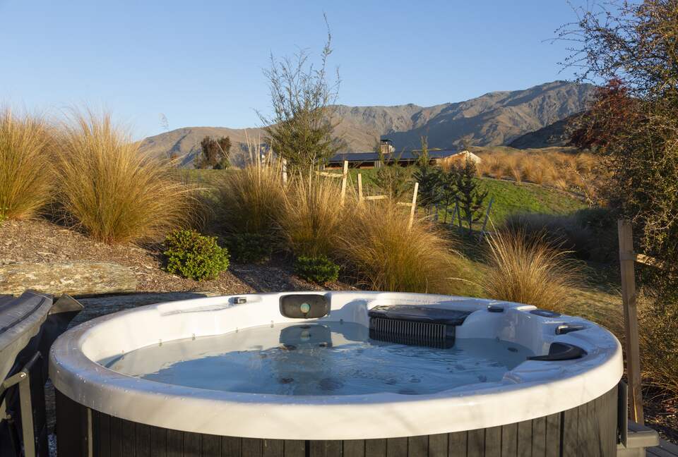 Luxury Alpine Retreat in Queenstown | Bloxham House - Queenstown, New Zealand