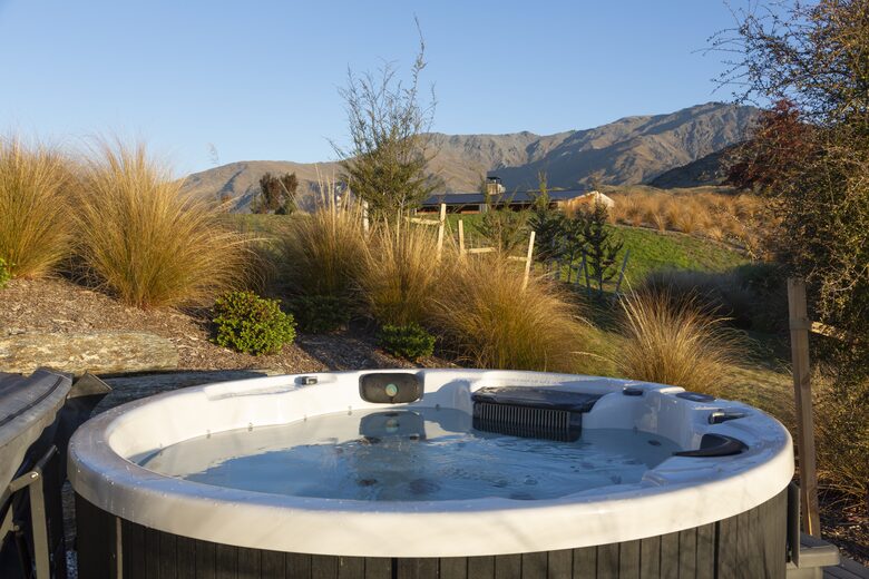 Luxury Alpine Retreat in Queenstown | Bloxham House - Queenstown, New Zealand