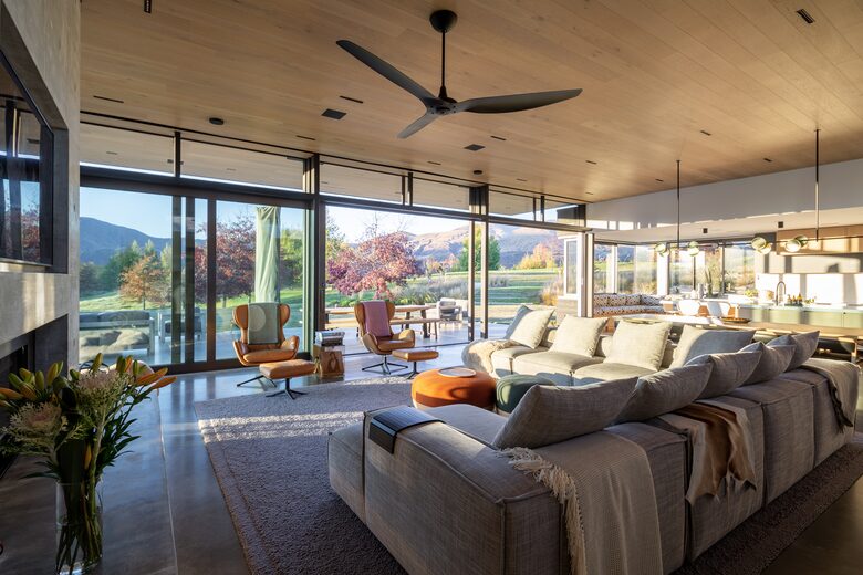 Luxury Alpine Retreat in Queenstown | Bloxham House - Queenstown, New Zealand