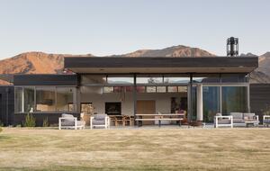 Luxury Alpine Retreat in Queenstown | Bloxham House - Queenstown, New Zealand