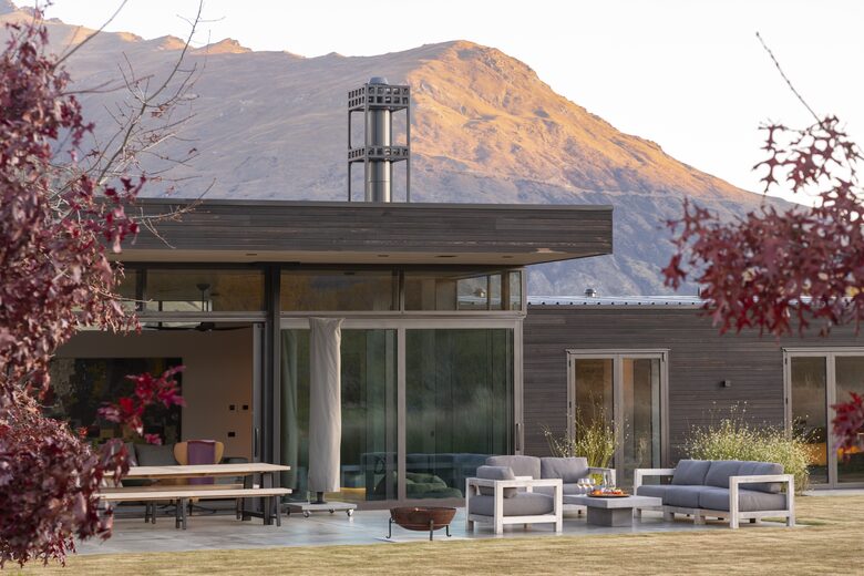 Luxury Alpine Retreat in Queenstown | Bloxham House - Queenstown, New Zealand