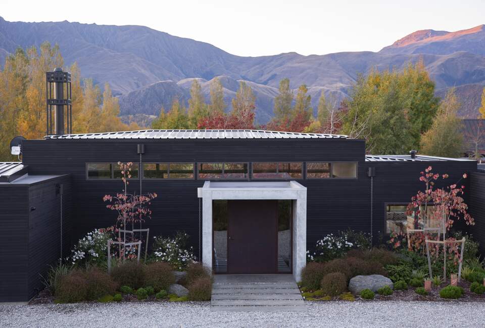 Luxury Alpine Retreat in Queenstown | Bloxham House - Queenstown, New Zealand