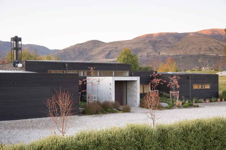 Luxury Alpine Retreat in Queenstown | Bloxham House - Queenstown, New Zealand