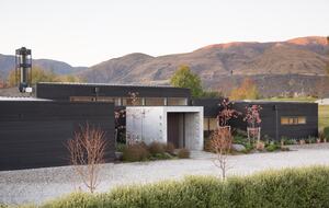 Luxury Alpine Retreat in Queenstown | Bloxham House - Queenstown, New Zealand