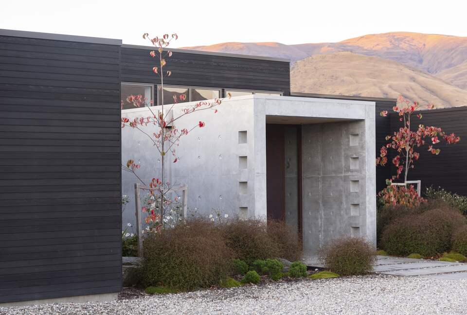 Luxury Alpine Retreat in Queenstown | Bloxham House - Queenstown, New Zealand