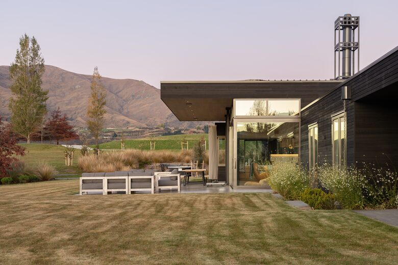 Luxury Alpine Retreat in Queenstown | Bloxham House - Queenstown, New Zealand