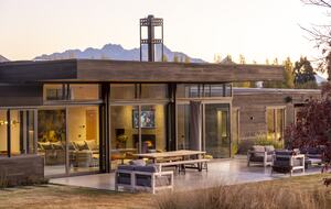 Luxury Alpine Retreat in Queenstown | Bloxham House - Queenstown, New Zealand