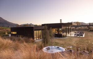Luxury Alpine Retreat in Queenstown | Bloxham House - Queenstown, New Zealand