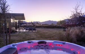 Luxury Alpine Retreat in Queenstown | Bloxham House - Queenstown, New Zealand