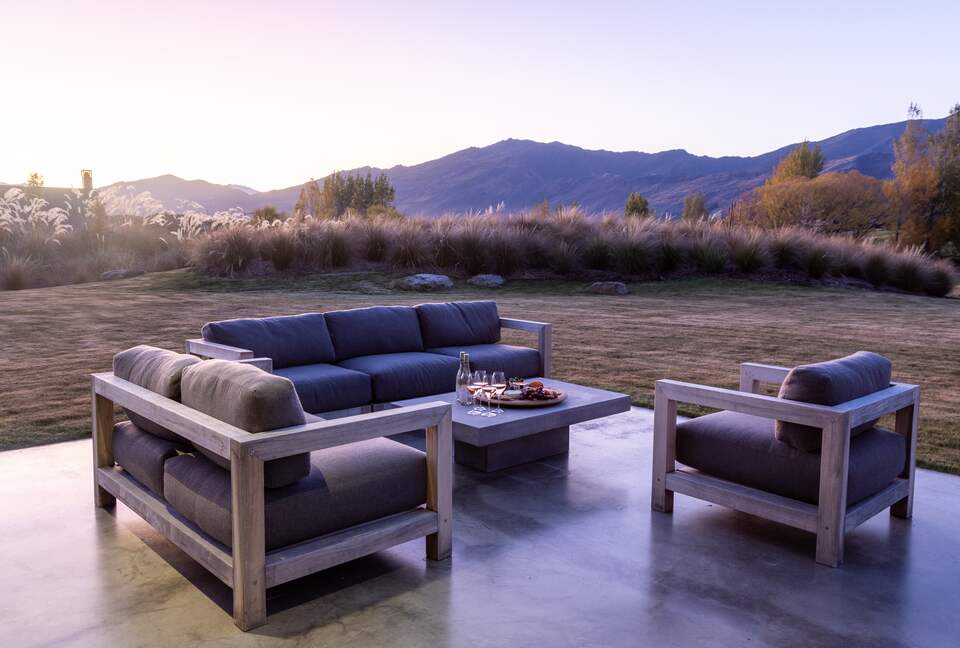 Luxury Alpine Retreat in Queenstown | Bloxham House - Queenstown, New Zealand