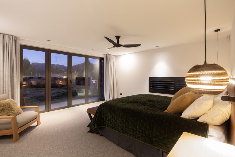 Luxury Alpine Retreat in Queenstown | Bloxham House - Queenstown, New Zealand