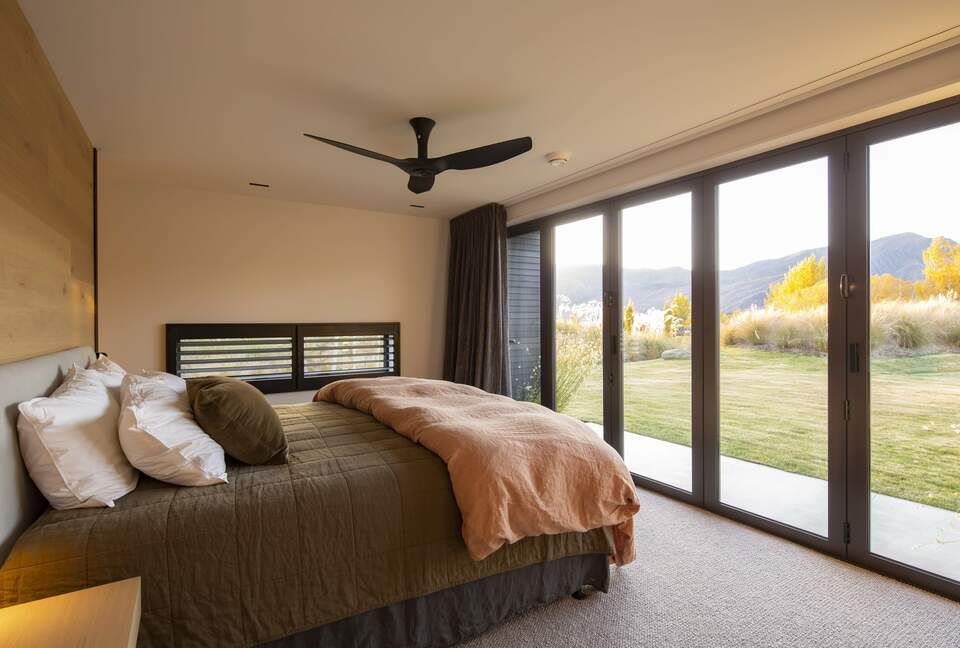 Luxury Alpine Retreat in Queenstown | Bloxham House - Queenstown, New Zealand