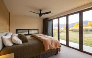 Luxury Alpine Retreat in Queenstown | Bloxham House - Queenstown, New Zealand