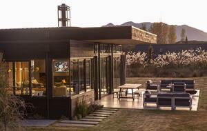 Luxury Alpine Retreat in Queenstown | Bloxham House - Queenstown, New Zealand