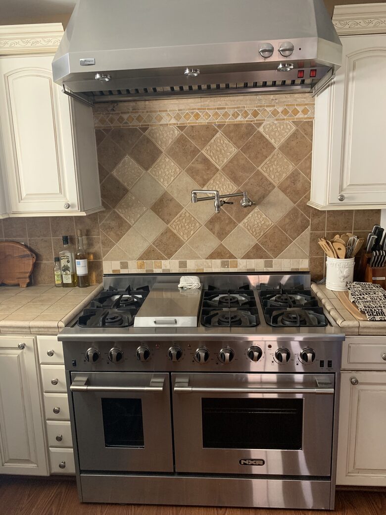 Chef Style range ( two stoves)