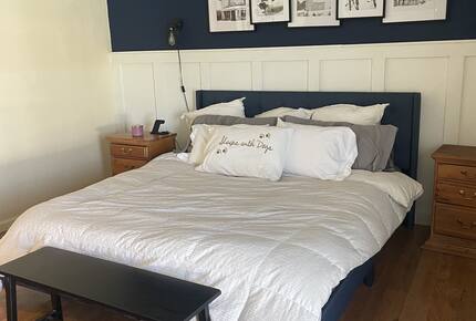 Master bedroom (California King)