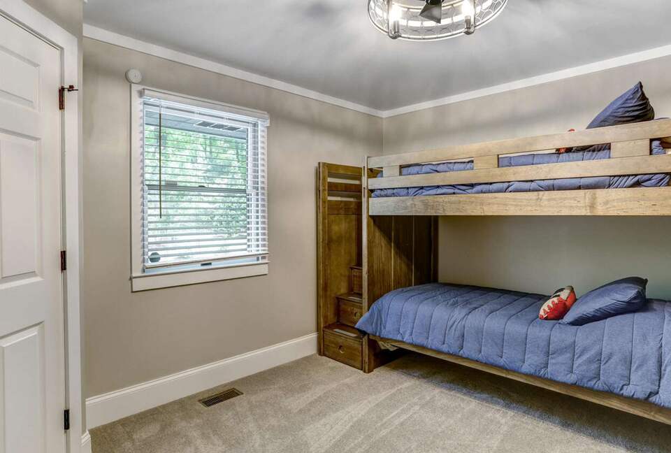 Modern Mountain Escape on Two Acres - Highlands, North Carolina