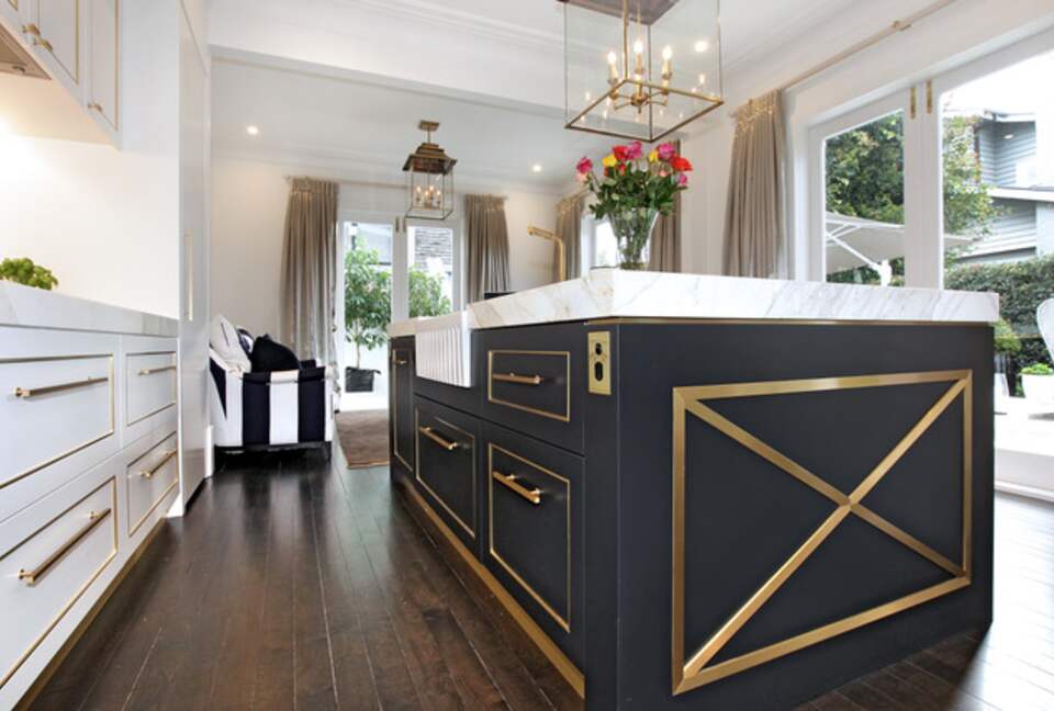 Elegant Remuera Retreat with Designer Finishes - Remuera, New Zealand